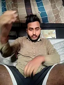 Snapshot of Rainted_Boyfriend_00x chatting on 25, 12, 2024 Rainted Boyfriend 00x online show from 25, 12, 2024