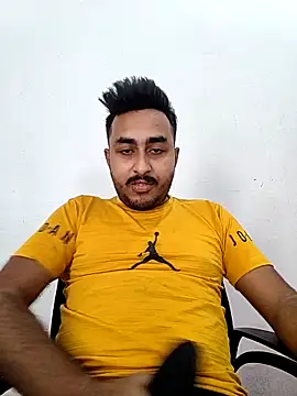 Snapshot of Rainted_Boyfriend_00x chatting on 10, 9, 2025 Rainted Boyfriend 00x online show from 10, 9, 2025