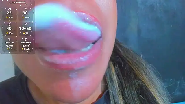 KamariaFyre online show from 21, 11, 2025