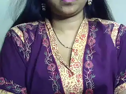 Snapshot of Suhana-sapna chatting on 8, 1, 2025 Suhana-sapna online show from 8, 1, 2025