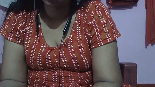 Snapshot of Suhana-sapna chatting on 14, 6, 2026 Suhana-sapna online show from 14, 6, 2026