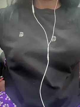 stylishpooja online show from 11, 9, 2025