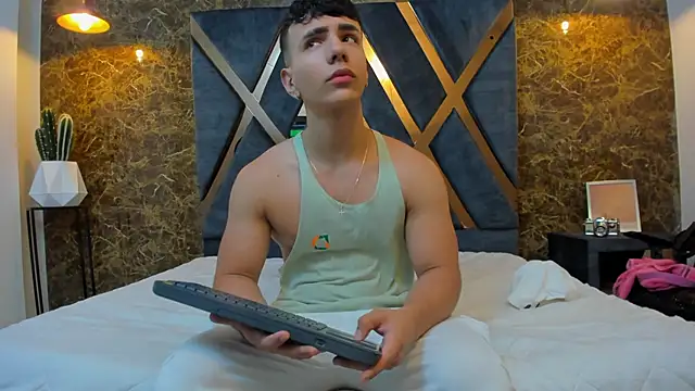 Flynn Riider online show from 26, 2, 2025