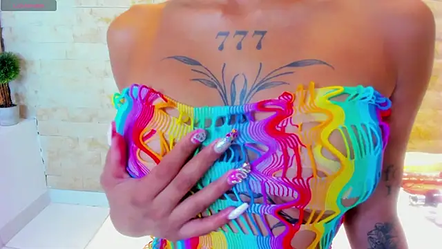 mia roldan  online show from 23, 2, 2025