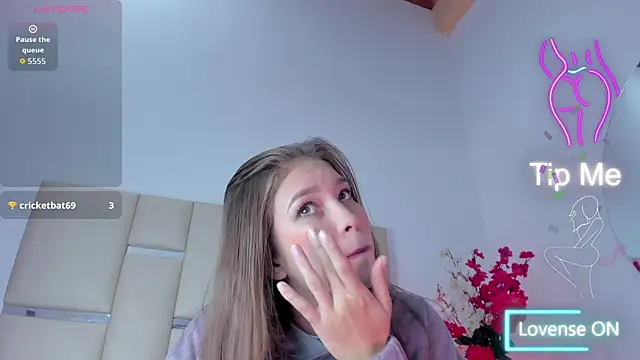 HaleyAmaya online show from 30, 11, 2025