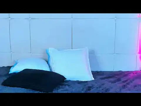 Rosse Emily online show from 2, 2, 2025