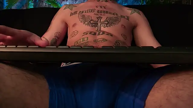 Snapshot of Junihn0 chatting on 20, 12, 2024 Junihn0 online show from 20, 12, 2024