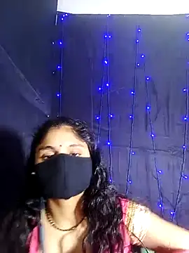 Snapshot of Cute-Aadhvita chatting on 10, 3, 2025 Cute-Aadhvita online show from 10, 3, 2025