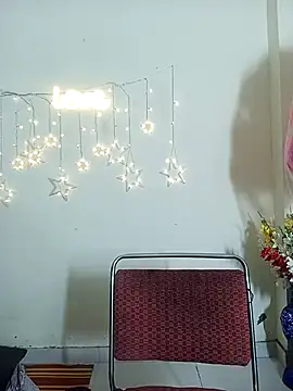 Snapshot of Cute-Aadhvita chatting on 11, 9, 2025 Cute-Aadhvita online show from 11, 9, 2025