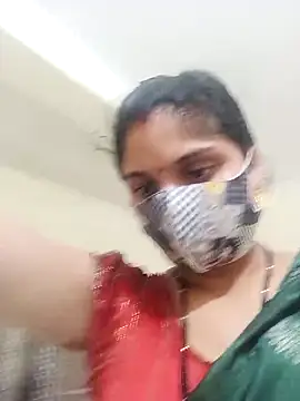 Snapshot of Cute-Aadhvita chatting on 18, 9, 2025 Cute-Aadhvita online show from 18, 9, 2025