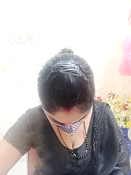 Snapshot of Cute-Aadhvita chatting on 20, 9, 2025 Cute-Aadhvita online show from 20, 9, 2025