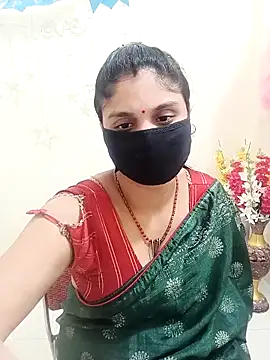 Snapshot of Cute-Aadhvita chatting on 6, 10, 2025 Cute-Aadhvita online show from 6, 10, 2025