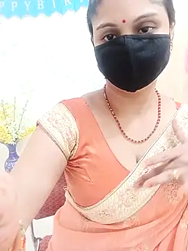 Snapshot of Cute-Aadhvita chatting on 14, 10, 2025 Cute-Aadhvita online show from 14, 10, 2025