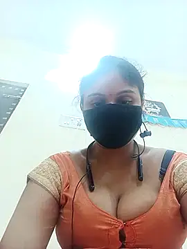 Snapshot of Cute-Aadhvita chatting on 17, 10, 2025 Cute-Aadhvita online show from 17, 10, 2025