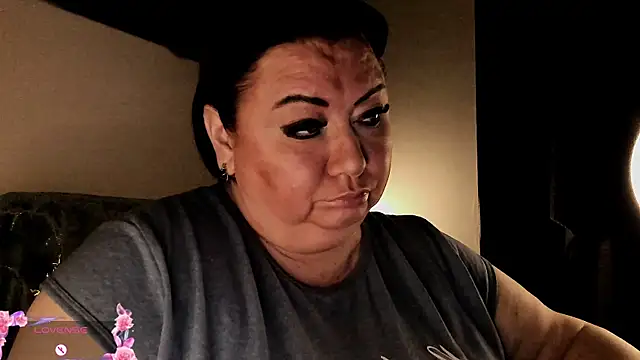 SexxyDreams1 online show from 19, 9, 2025