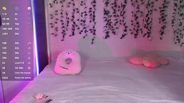 Lessy Lasska online show from 1, 4, 2026