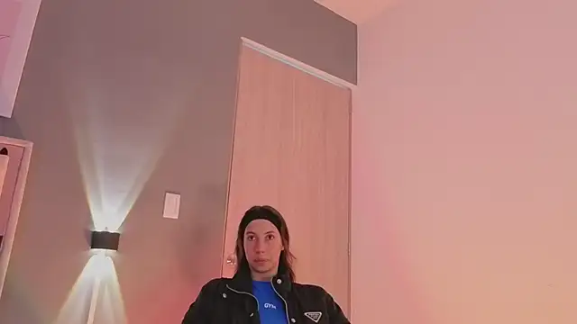 jolie lov online show from 18, 9, 2025