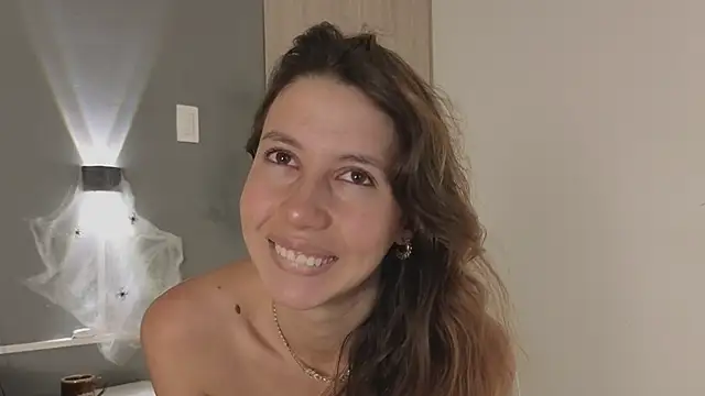 jolie lov online show from 18, 10, 2025