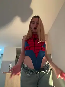 NicoleCut online show from 14, 3, 2025