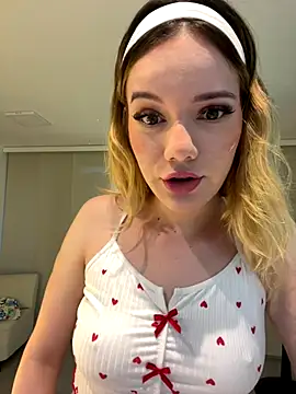 NicoleCut online show from 26, 10, 2025