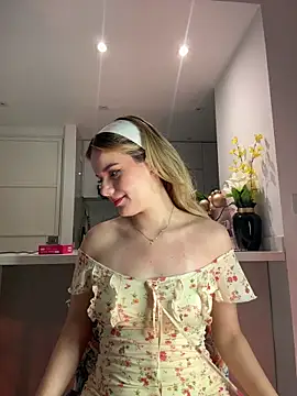 NicoleCut online show from 7, 3, 2026