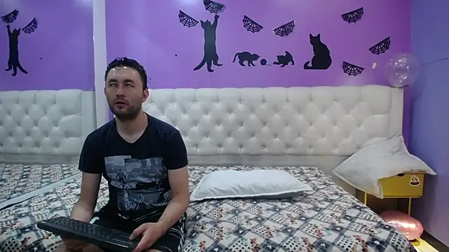 Snapshot of JeremmyAndStacy chatting on 3, 3, 2025 JeremmyAndStacy online show from 3, 3, 2025