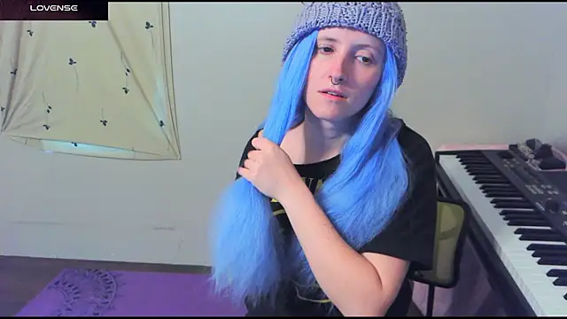 Snapshot of _hellostormy_ chatting on 26, 4, 2026 hellostormy online show from 26, 4, 2026