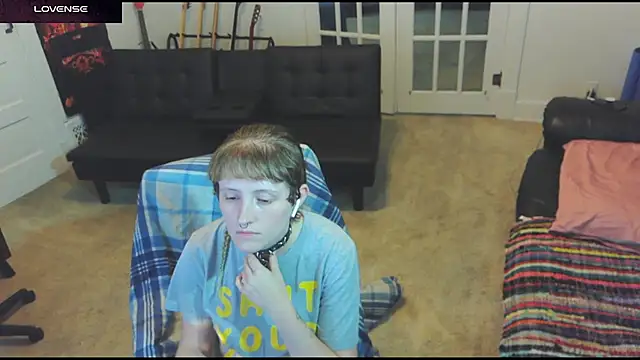 Snapshot of _hellostormy_ chatting on 26, 7, 2026 hellostormy online show from 26, 7, 2026
