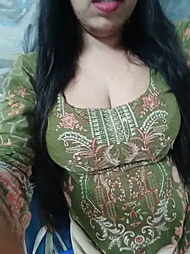 Snapshot of Haniya-143 chatting on 1, 7, 2026 Haniya-143 online show from 1, 7, 2026