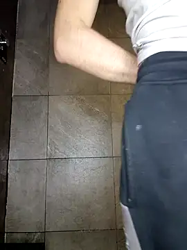 La Chaudasse 98 online show from 1, 2, 2025