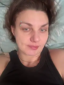 Snapshot of Magic__smile chatting on 2, 2, 2026 Magic smile online show from 2, 2, 2026