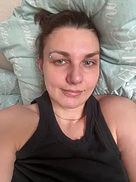 Snapshot of Magic__smile chatting on 3, 2, 2026 Magic smile online show from 3, 2, 2026