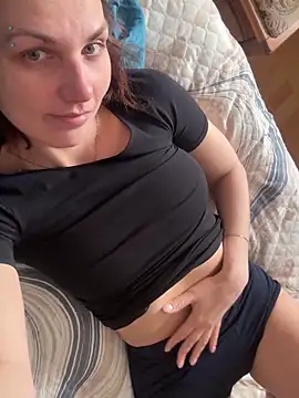 Snapshot of Magic__smile chatting on 3, 3, 2026 Magic smile online show from 3, 3, 2026