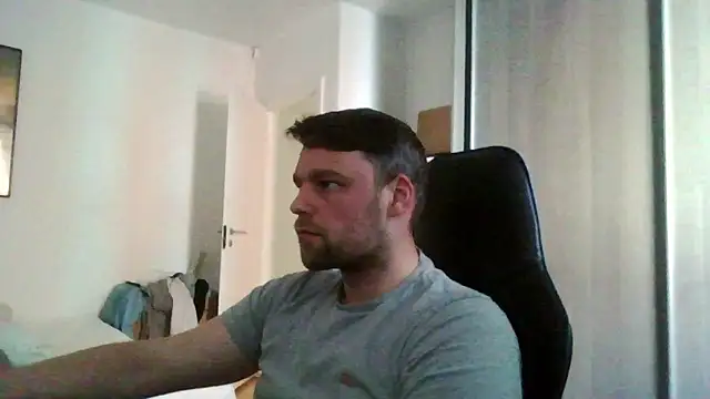 Snapshot of The_big_viking_ chatting on 6, 5, 2026 The big viking online show from 6, 5, 2026