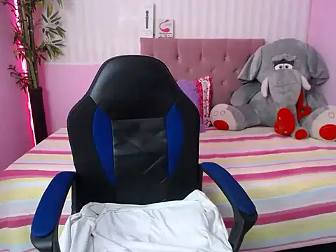 ximena bunny online show from 24, 12, 2024