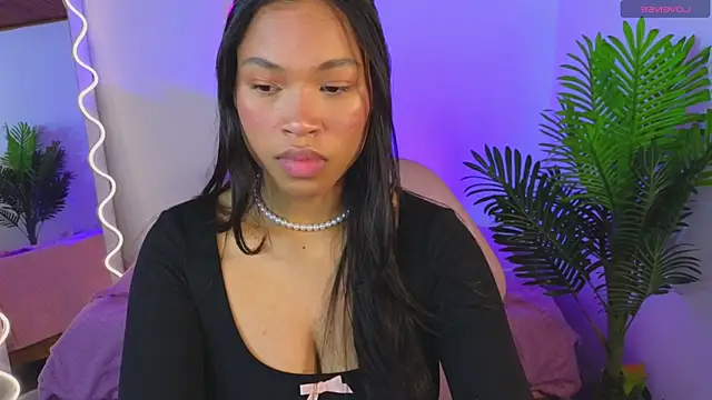 penelope tay1 online show from 18, 1, 2025