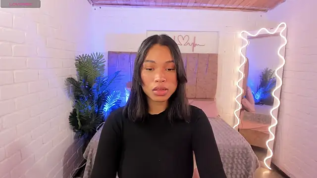 penelope tay1 online show from 10, 3, 2025