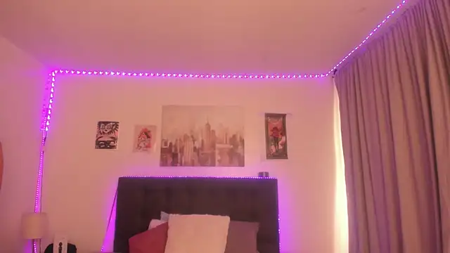  lara1 online show from 16, 12, 2025