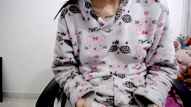 emilialopez online show from 23, 4, 2026