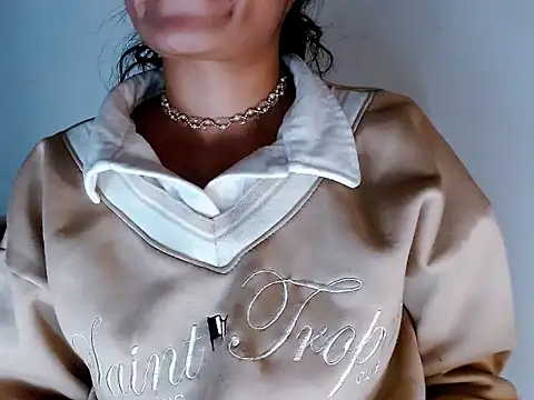 Snapshot of brihanna_lena chatting on 18, 2, 2026 brihanna lena online show from 18, 2, 2026