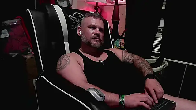 TwoFarty240 online show from 16, 9, 2025