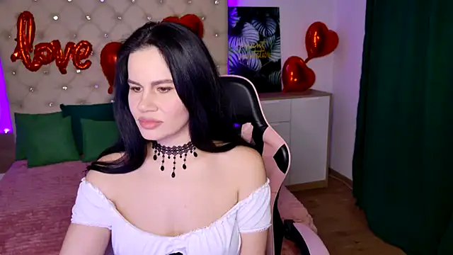 KattieSims online show from 6, 2, 2025