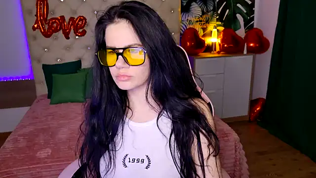 KattieSims online show from 16, 2, 2025