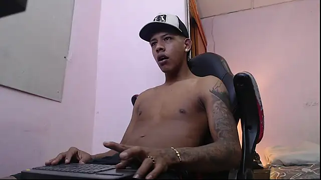 mr stiven  online show from 12, 1, 2025