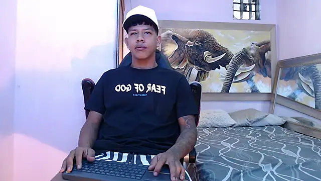 mr stiven  online show from 23, 3, 2025