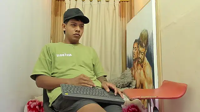 mr stiven  online show from 13, 2, 2026