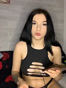 CassieGlow online show from 17, 12, 2024