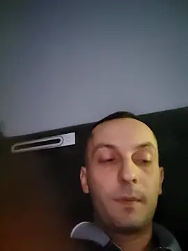 Snapshot of Kondzio chatting on 16, 9, 2025 Kondzio online show from 16, 9, 2025