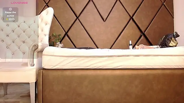 LunitaDiva online show from 21, 1, 2025