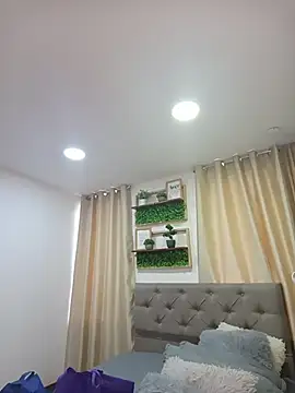 sasi luna online show from 9, 2, 2026